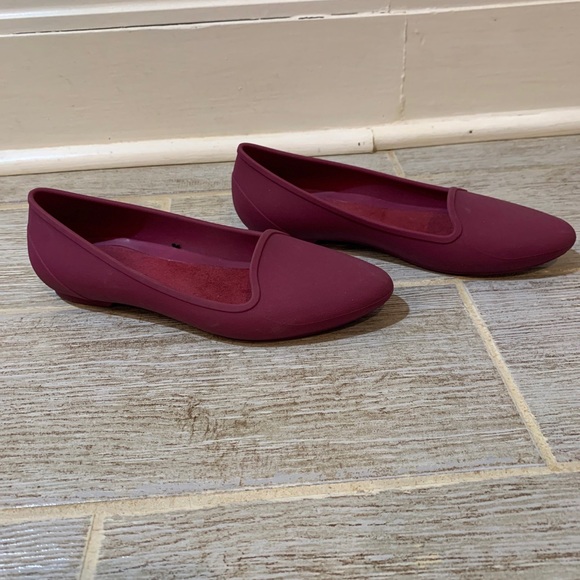 Crocs Women's Ballet Flats Size 5 Magenta Purple Ballet Comfort Slip On - Picture 4 of 10